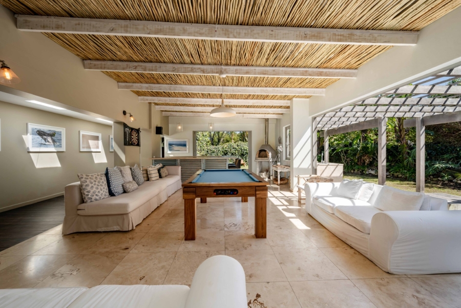 5 Bedroom Property for Sale in Keurbooms River Western Cape